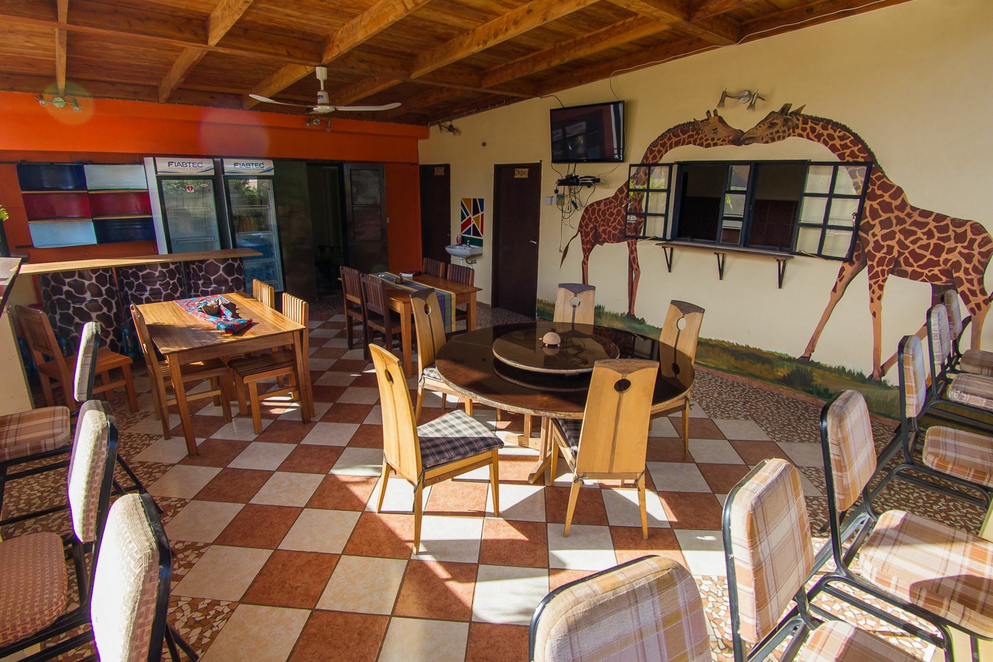 We Travel Hostel Moshi Exterior foto